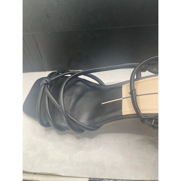 Size 7.5 Wide - Dolce Vita Bev Wide - Black main image 9